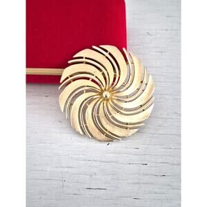 Vintage Large Sarah Coventry Round Swirl Goldtone Brooch